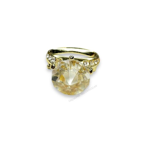 AJC Gold Tone Acrylic Crystal Engagement Ring Brooch Vintage - Picture 4 of 11